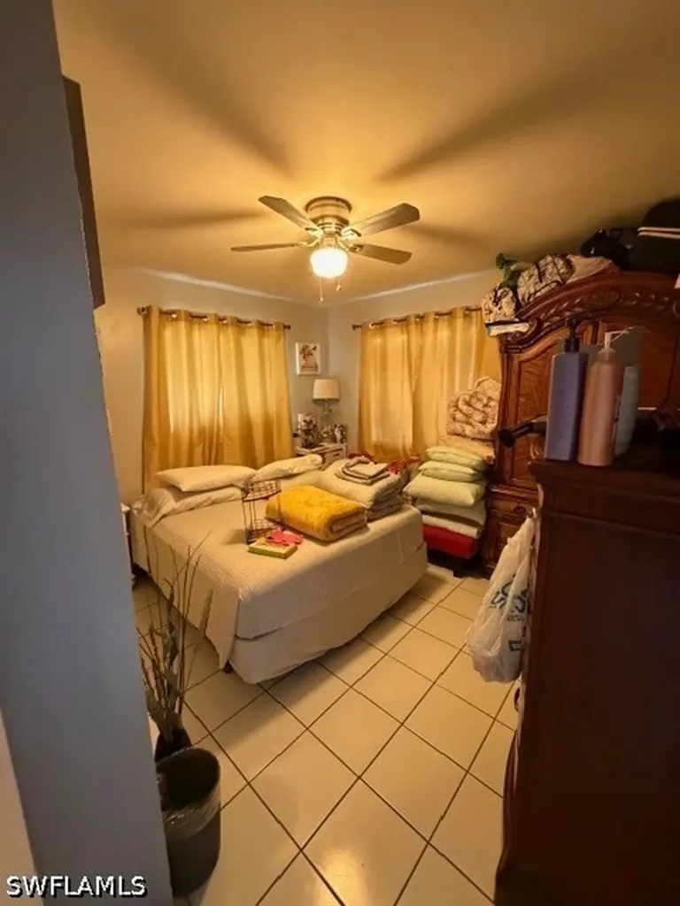 2530 Tropicana Boulevard Naples FL 34116