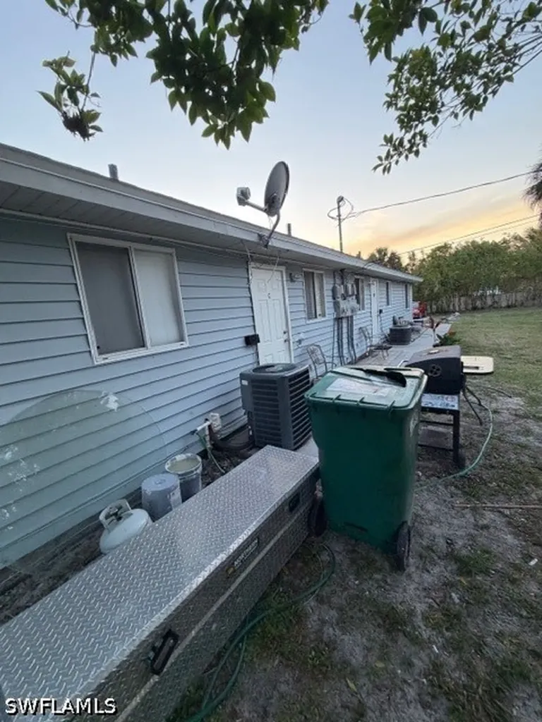 2530 Tropicana Boulevard Naples FL 34116