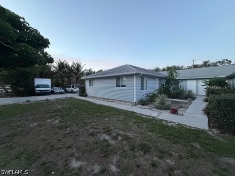 2530 Tropicana Boulevard Naples FL 34116