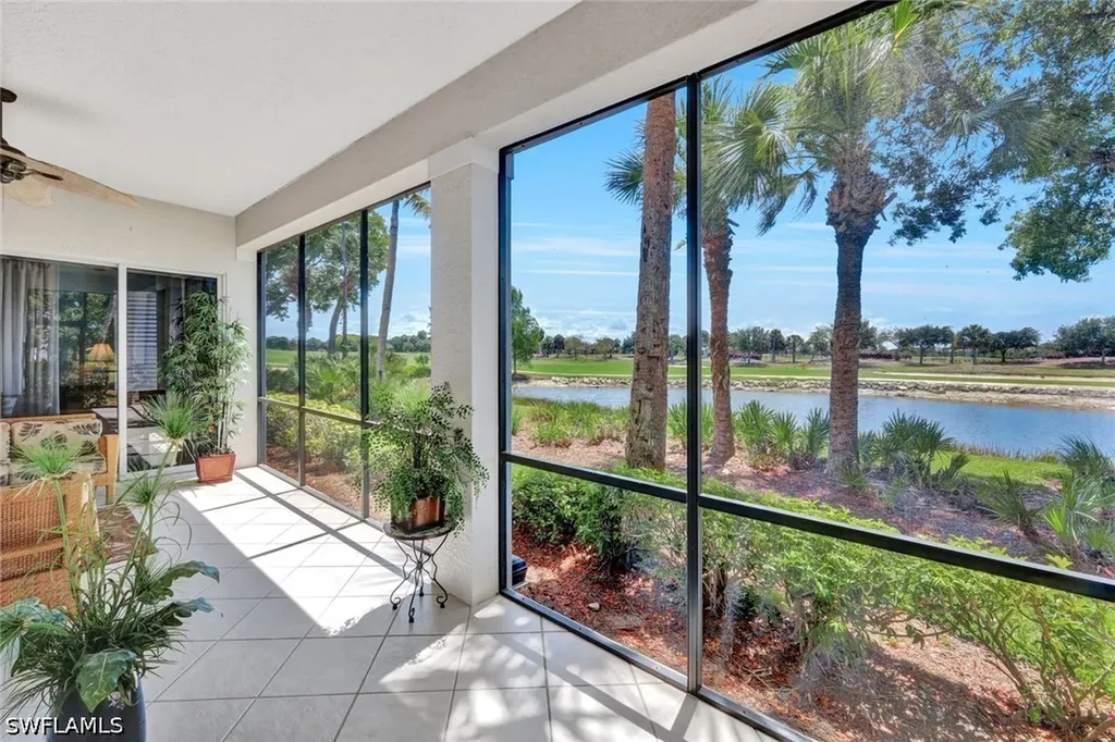 9038 Cascada Way Naples FL 34114