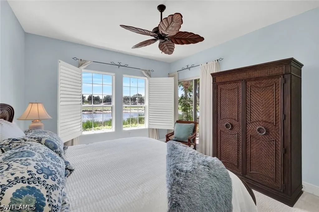 9038 Cascada Way Naples FL 34114