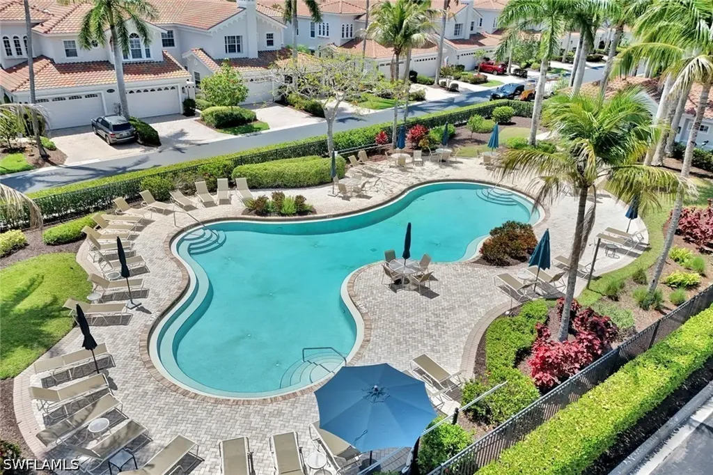 9038 Cascada Way Naples FL 34114