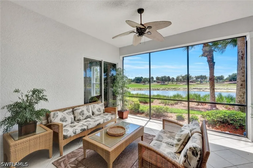9038 Cascada Way Naples FL 34114