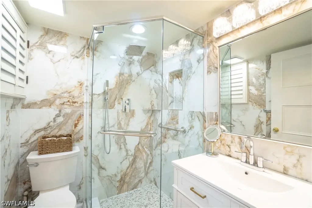 388 4th Avenue S Naples FL 34102
