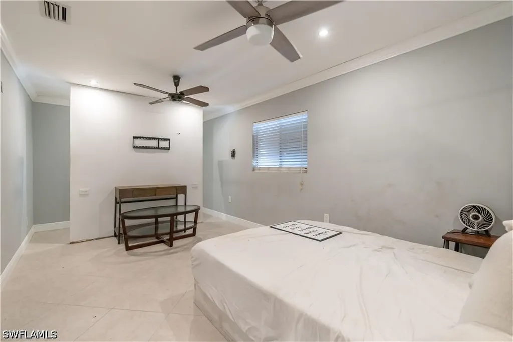 990 Jasmine Street North Fort Myers FL 33903