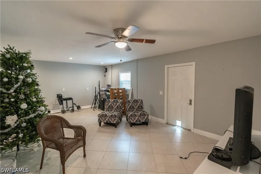 990 Jasmine Street North Fort Myers FL 33903