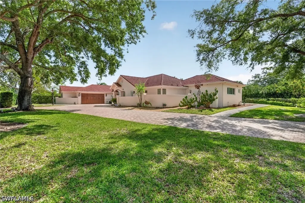 175 Palm River Boulevard Naples FL 34110