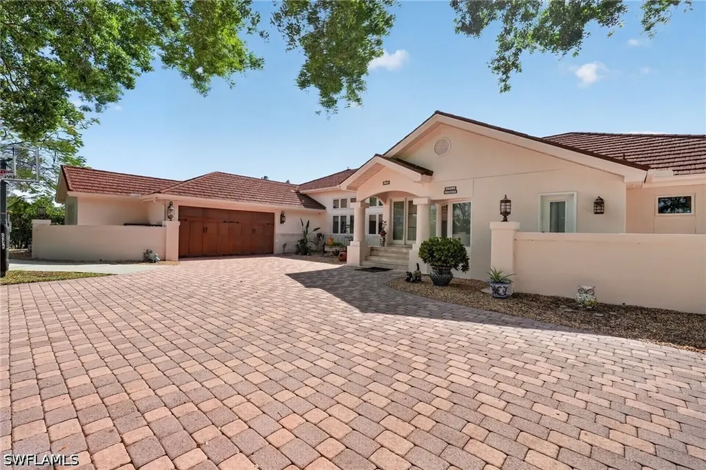 175 Palm River Boulevard Naples FL 34110