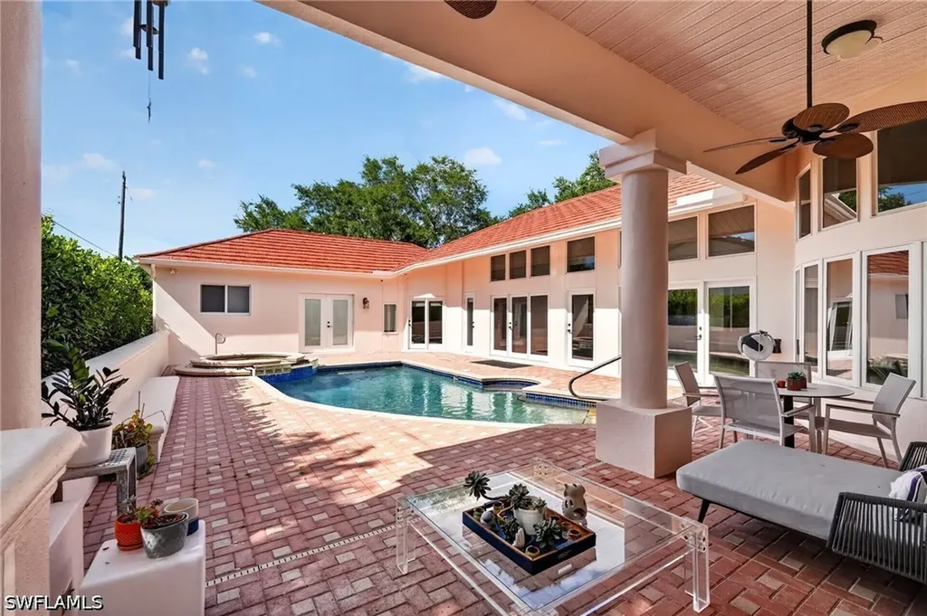 175 Palm River Boulevard Naples FL 34110