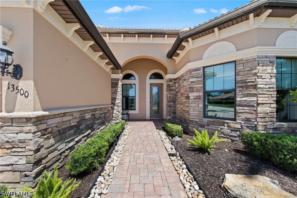 13500 Brown Bear Run Estero FL 33928