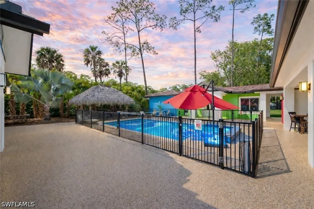 2401 Coach House Lane Naples FL 34105