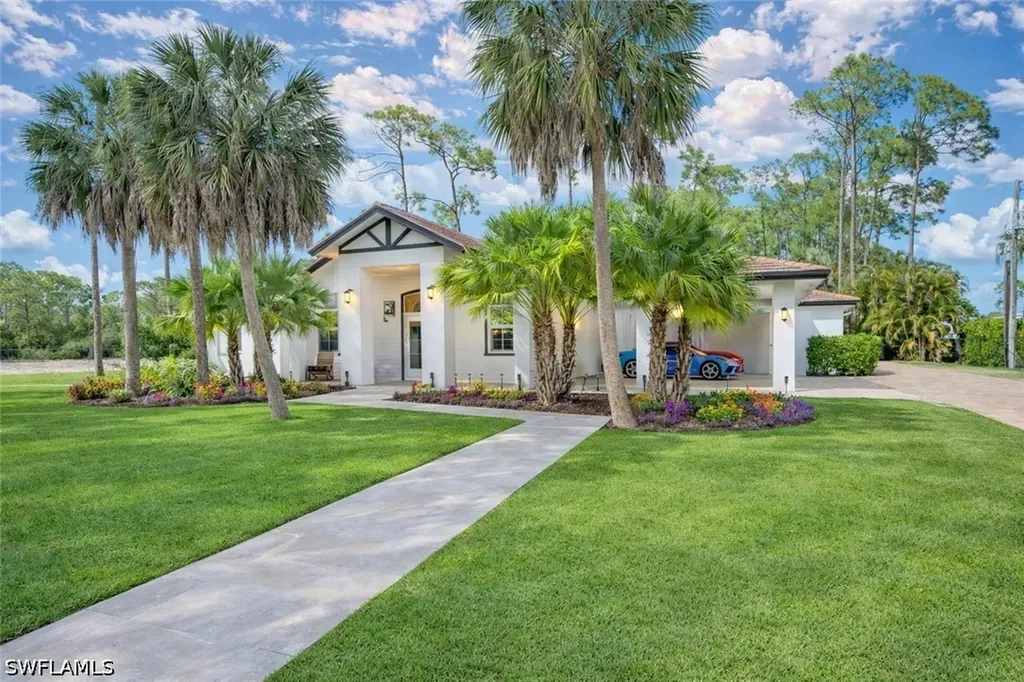 2401 Coach House Lane Naples FL 34105
