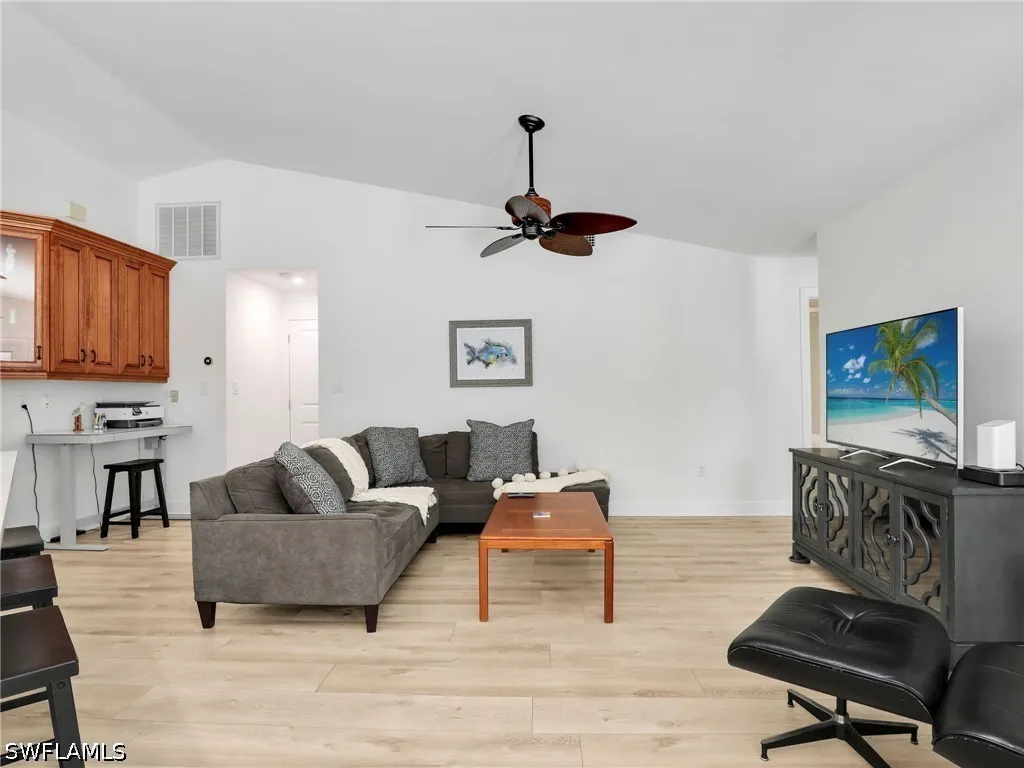 2474 Outrigger Lane Naples FL 34104