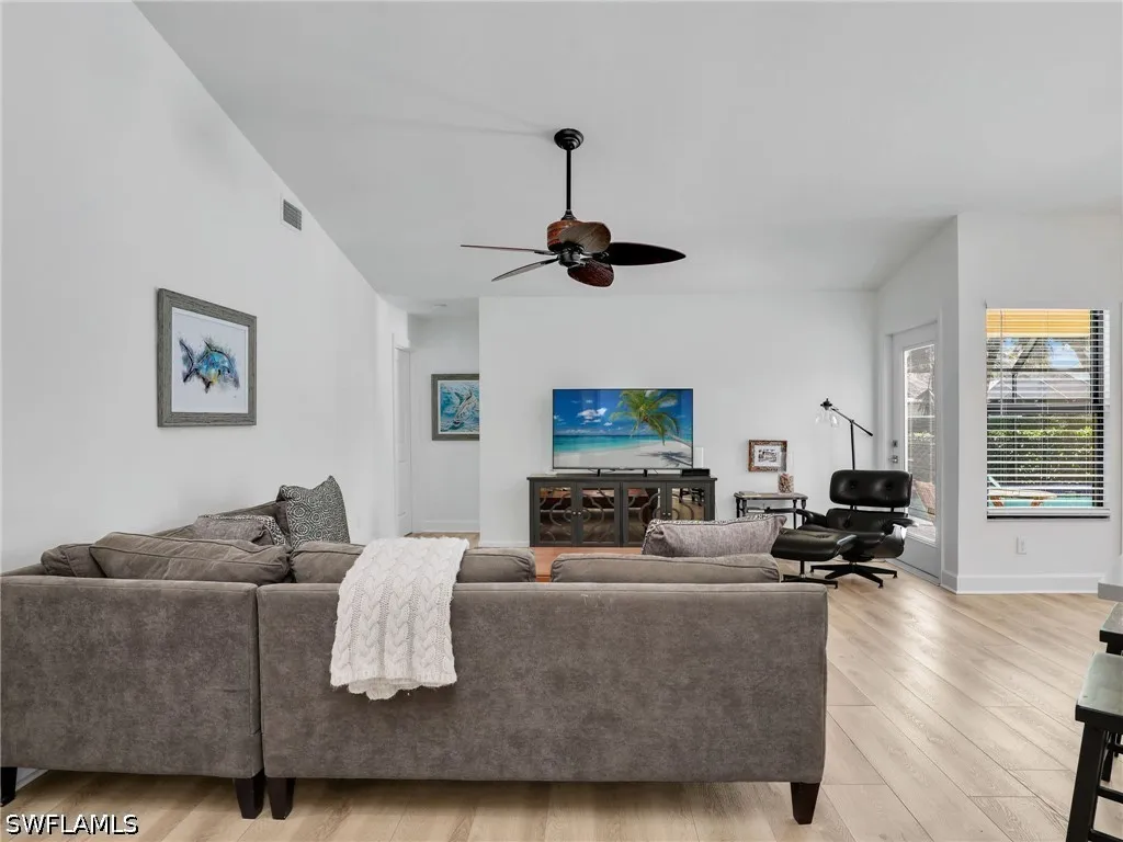 2474 Outrigger Lane Naples FL 34104