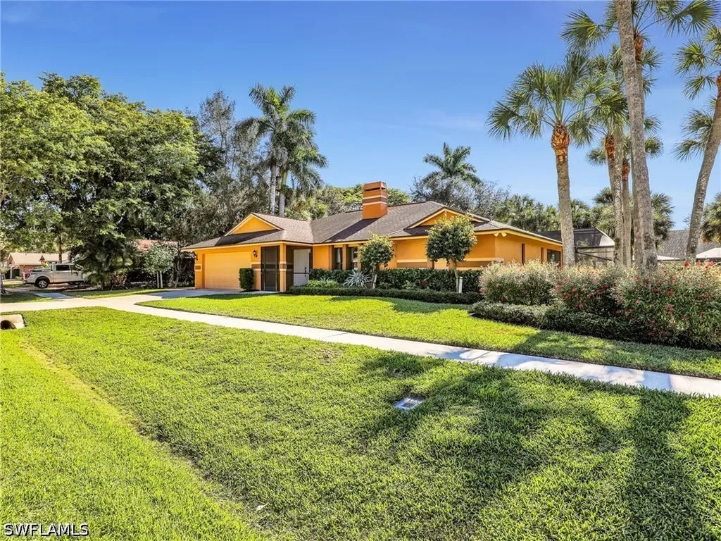 2474 Outrigger Lane Naples FL 34104