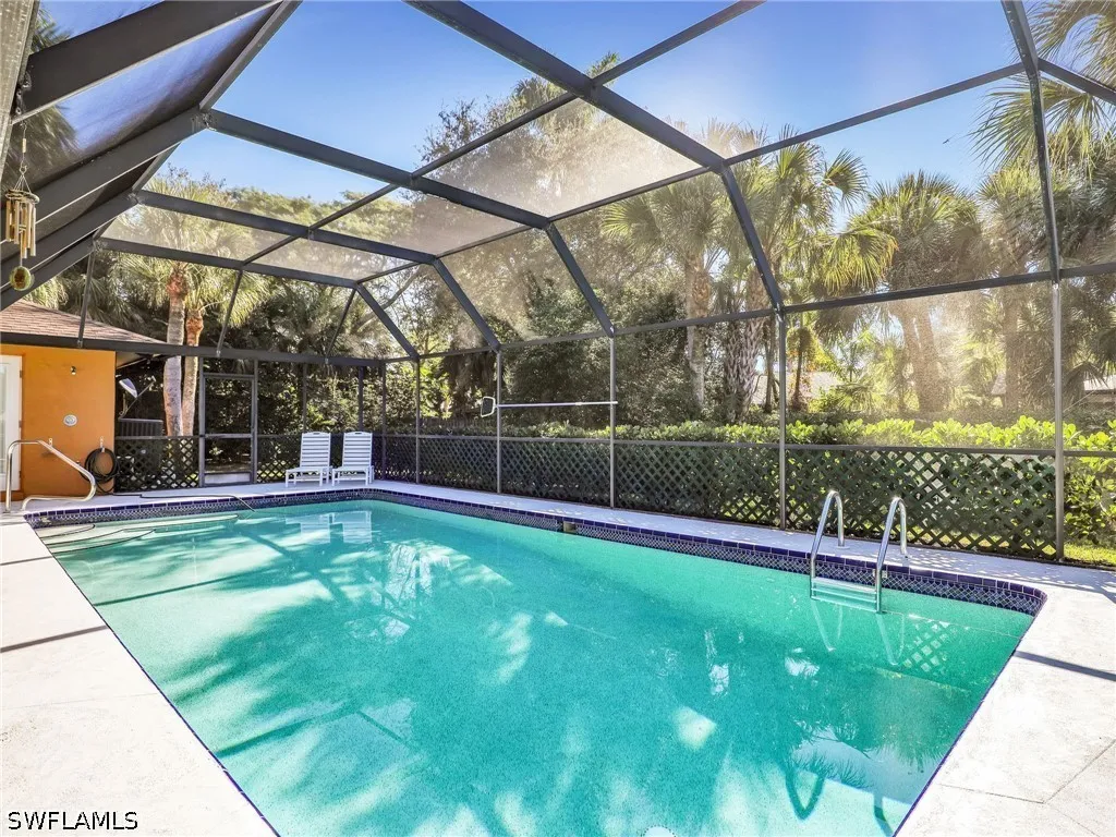 2474 Outrigger Lane Naples FL 34104
