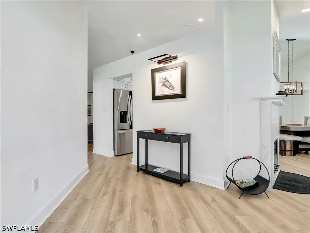 2474 Outrigger Lane Naples FL 34104