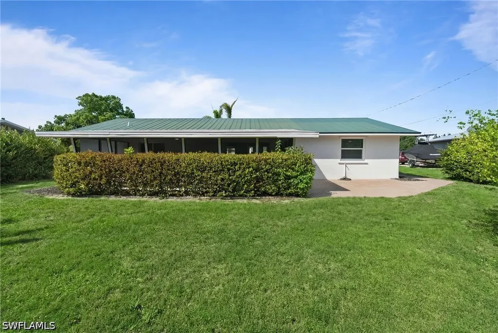 4937 Royal Palm Drive Estero FL 33928