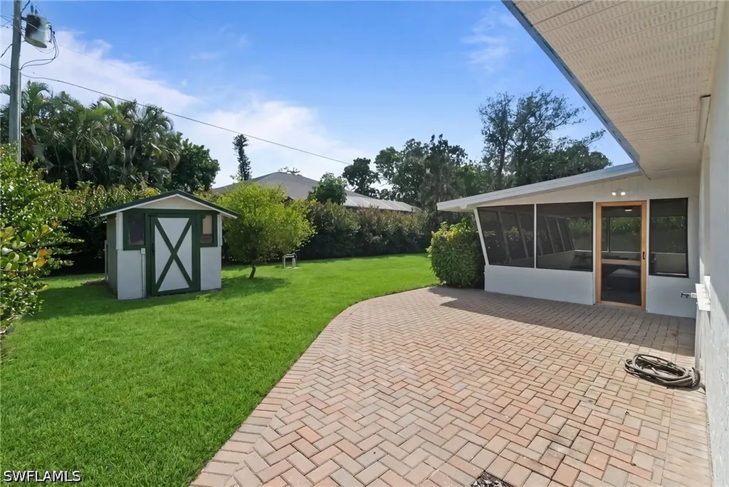 4937 Royal Palm Drive Estero FL 33928