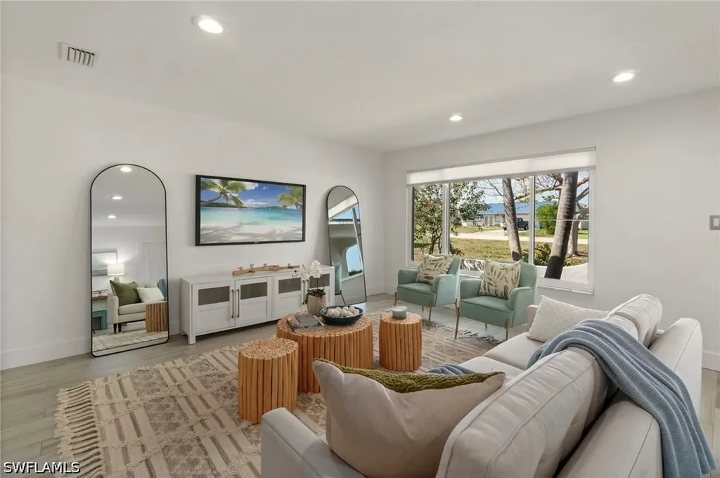 4937 Royal Palm Drive Estero FL 33928