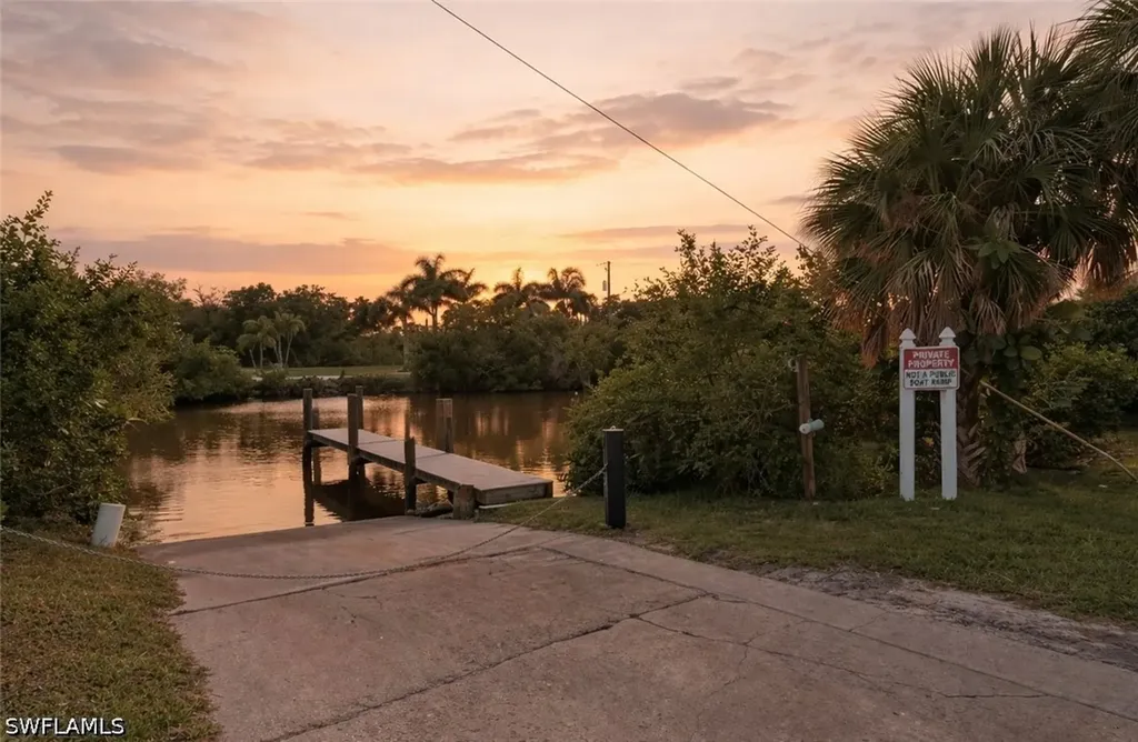 4937 Royal Palm Drive Estero FL 33928