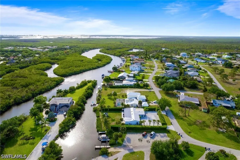 4937 Royal Palm Drive Estero FL 33928