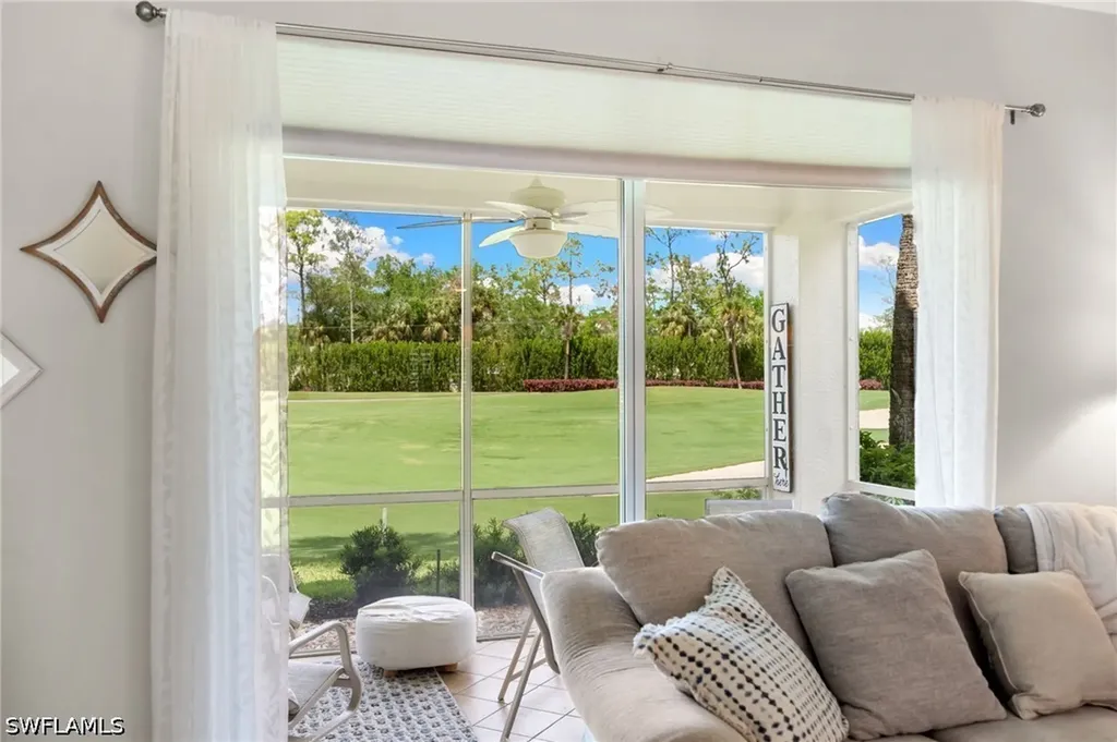 2335 Carrington Court Naples FL 34109