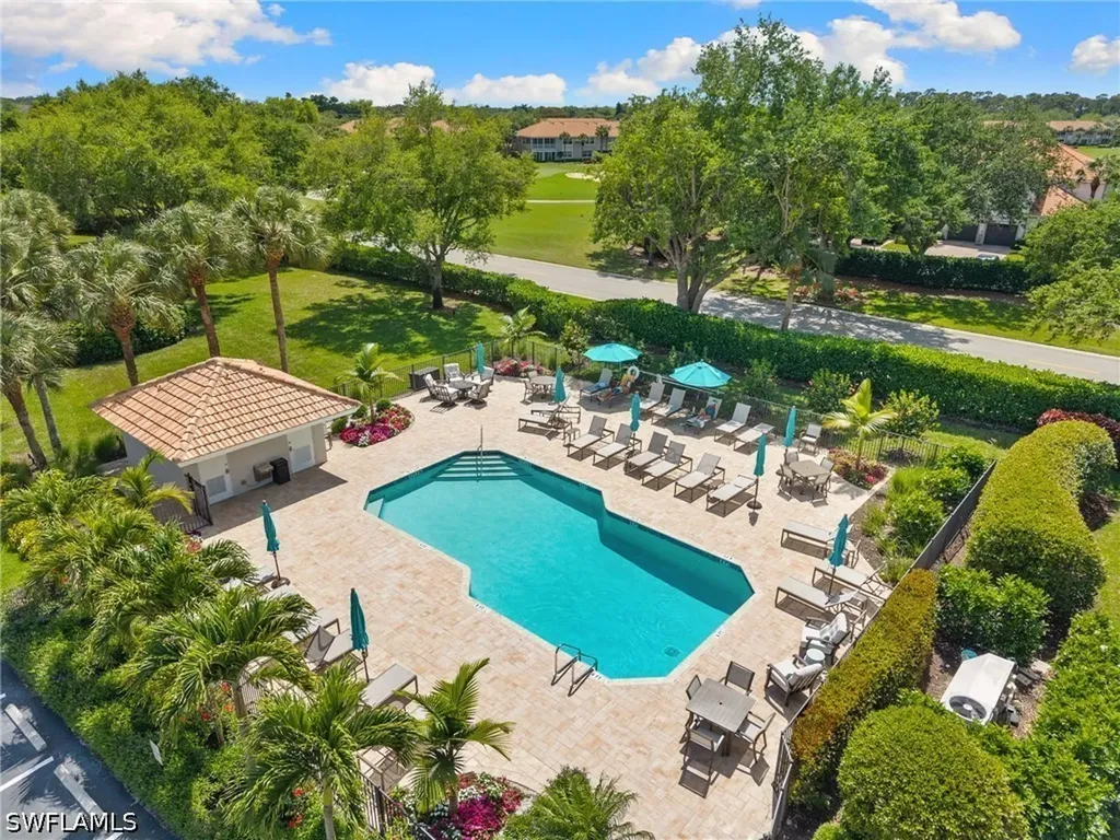2335 Carrington Court Naples FL 34109