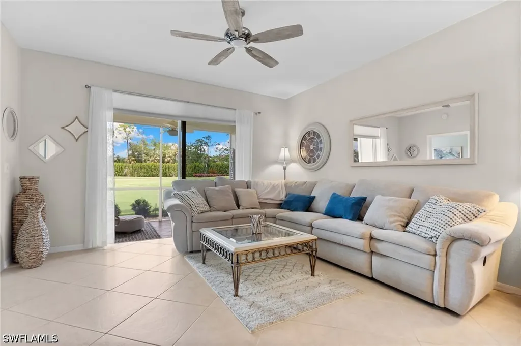 2335 Carrington Court Naples FL 34109
