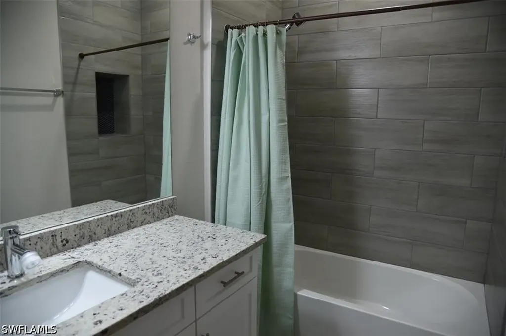 4666 Villa Capri Lane Bonita Springs FL 34134