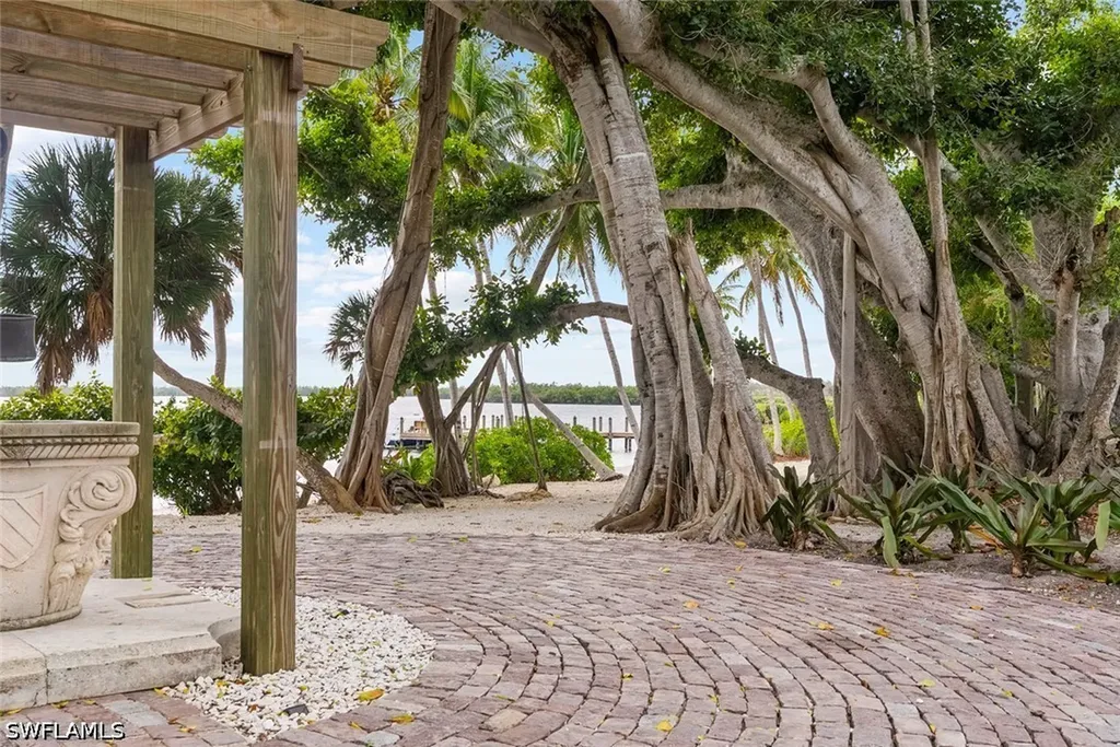 X Burgess Island Bokeelia FL 33922