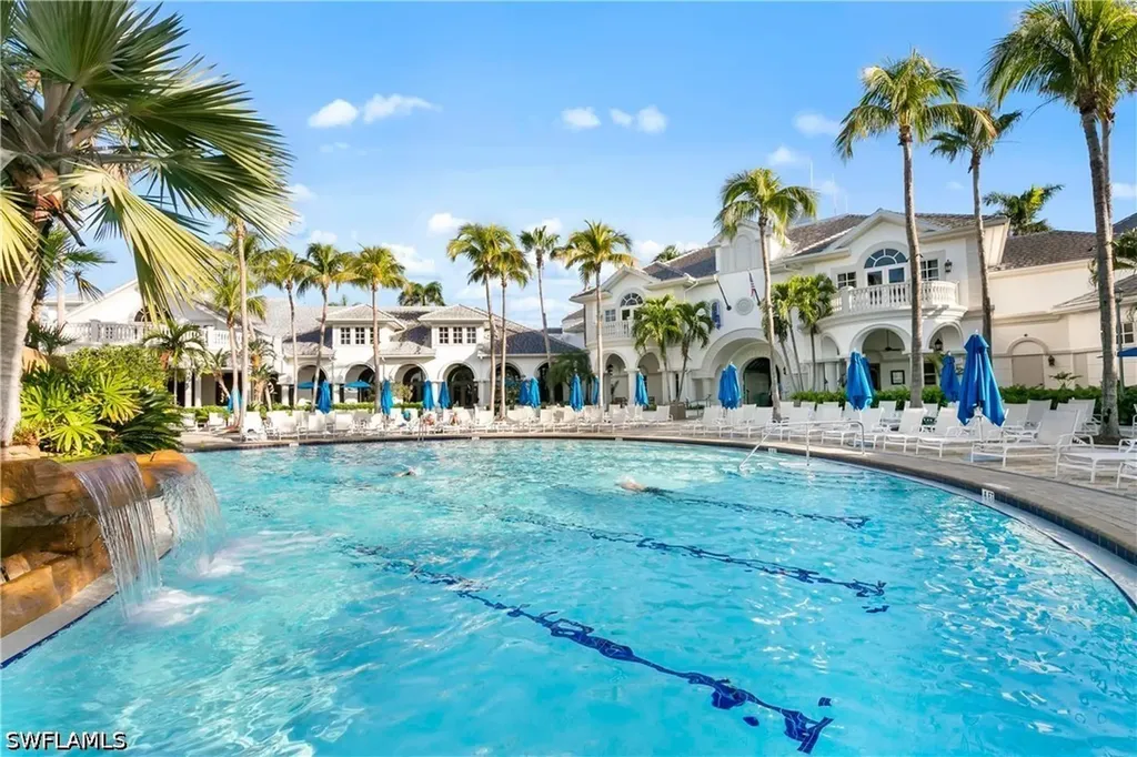9041 Cherry Oaks Trail Naples FL 34114