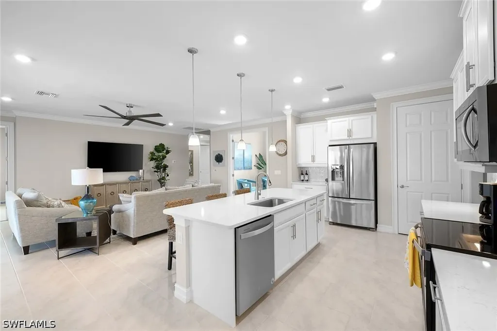 18713 Lake Hammock Drive Naples FL 34114