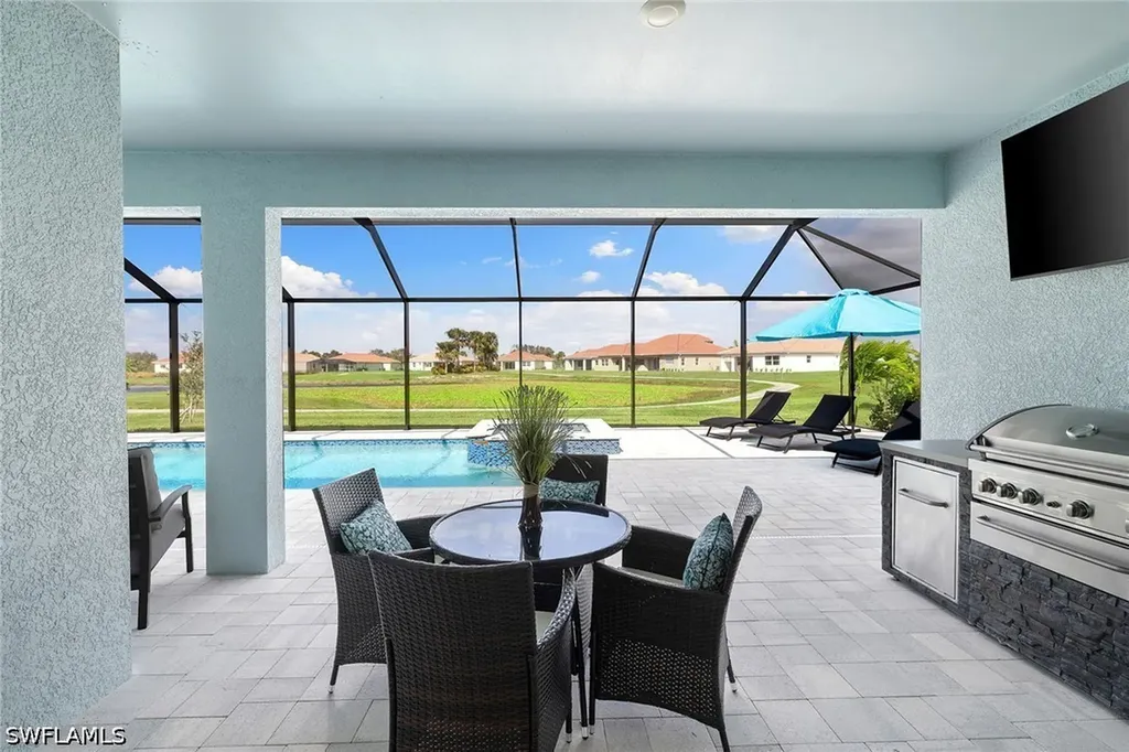 18713 Lake Hammock Drive Naples FL 34114