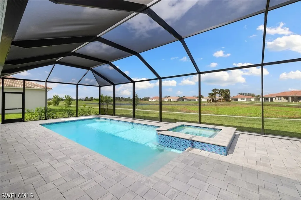 18713 Lake Hammock Drive Naples FL 34114