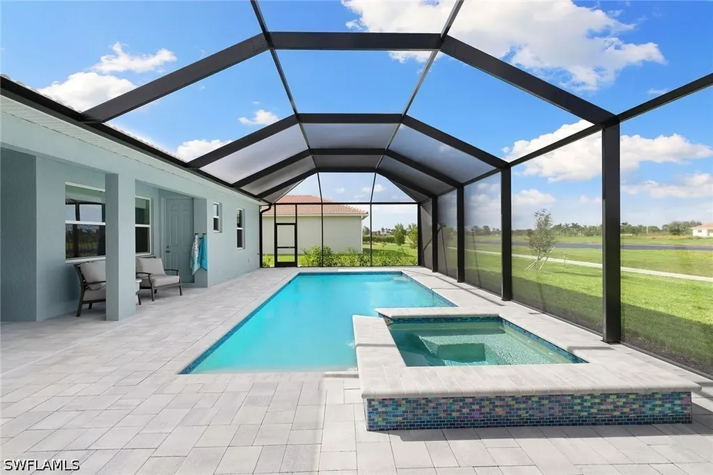 18713 Lake Hammock Drive Naples FL 34114