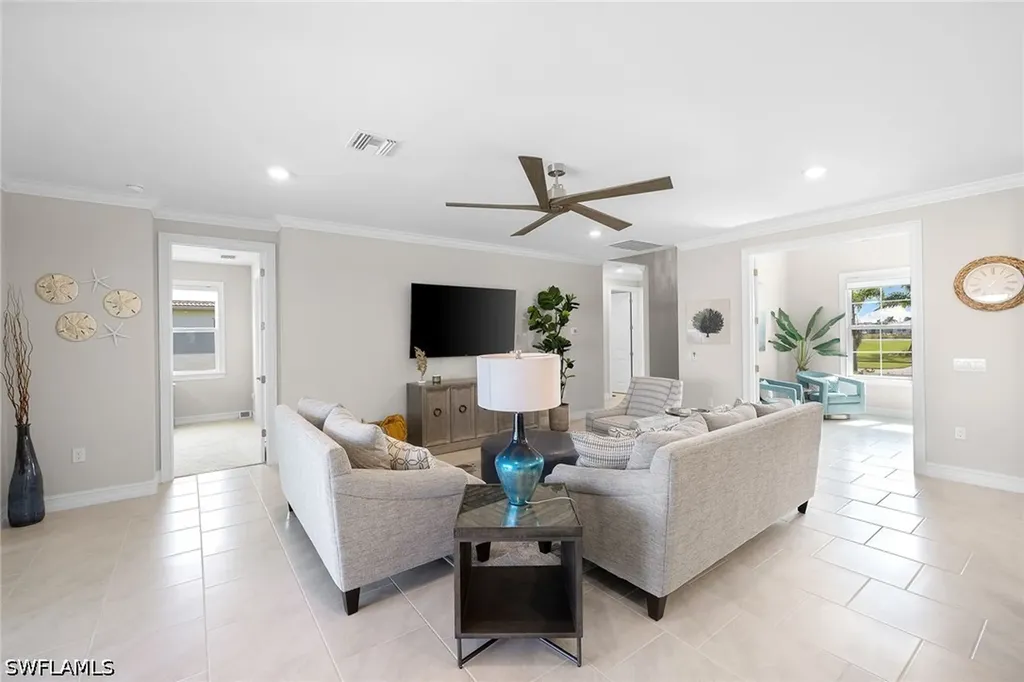 18713 Lake Hammock Drive Naples FL 34114