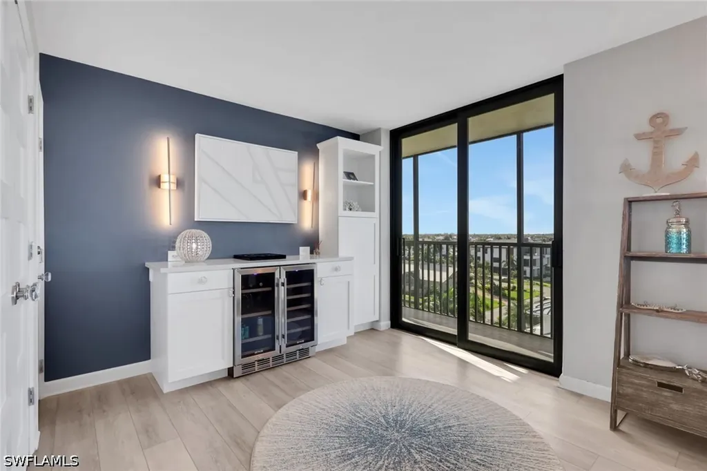 10475 Gulf Shore Drive Naples FL 34108
