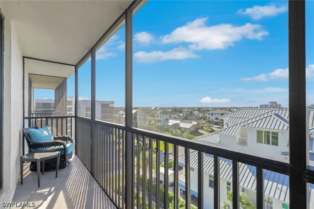 10475 Gulf Shore Drive Naples FL 34108