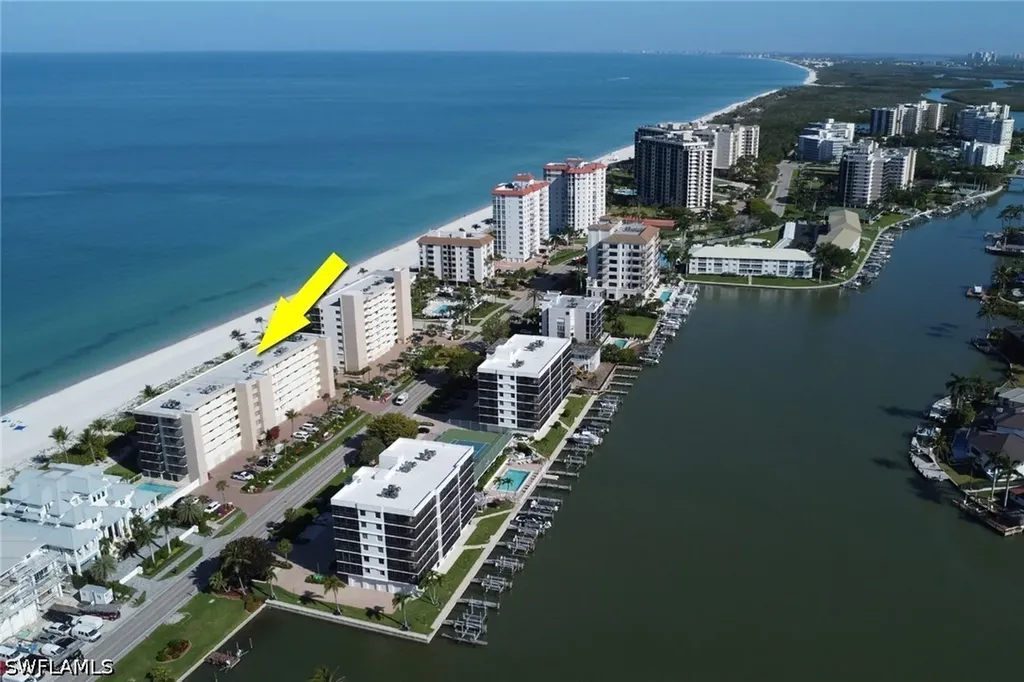 10475 Gulf Shore Drive Naples FL 34108