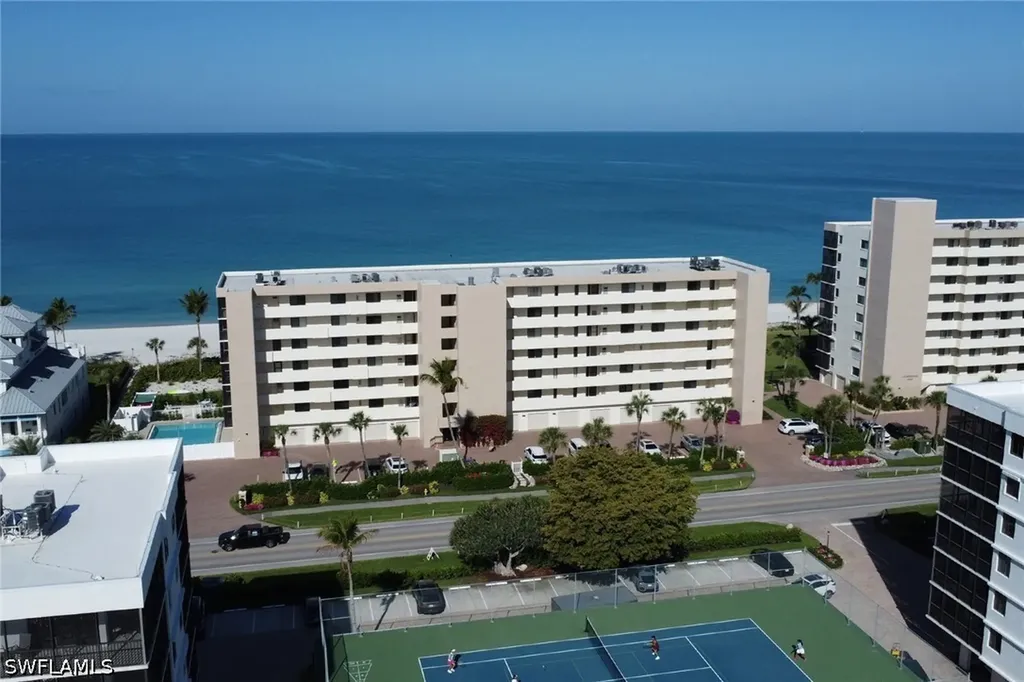 10475 Gulf Shore Drive Naples FL 34108
