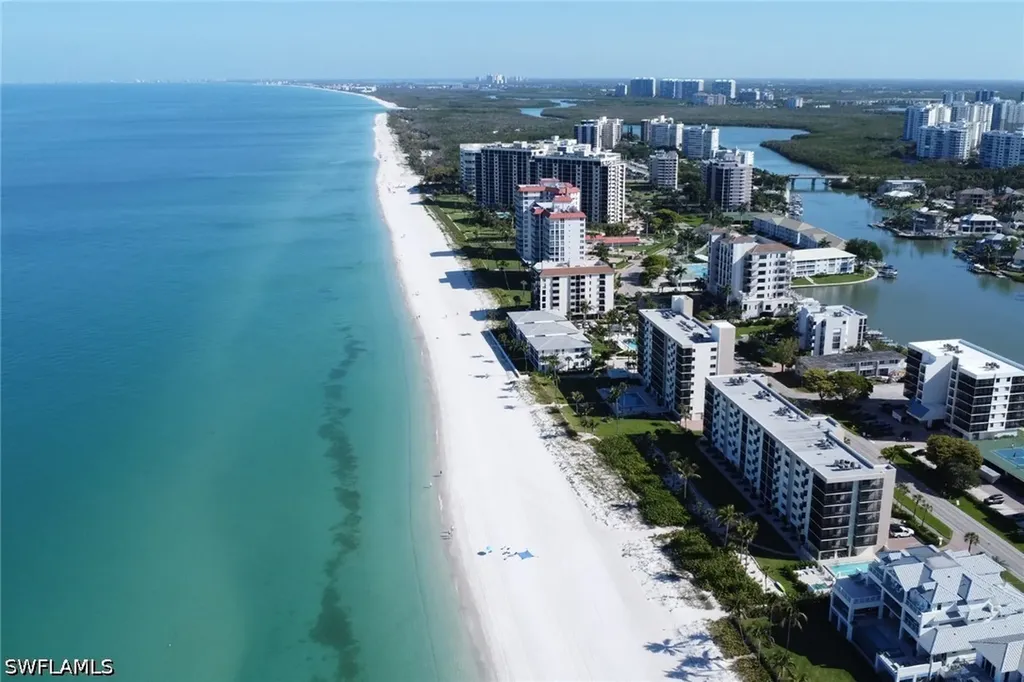 10475 Gulf Shore Drive Naples FL 34108