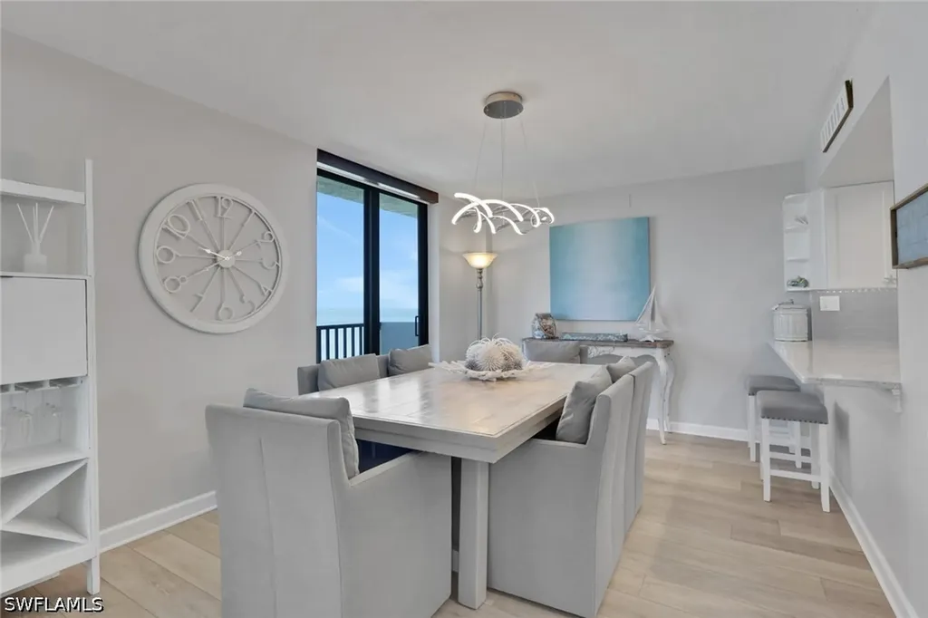 10475 Gulf Shore Drive Naples FL 34108