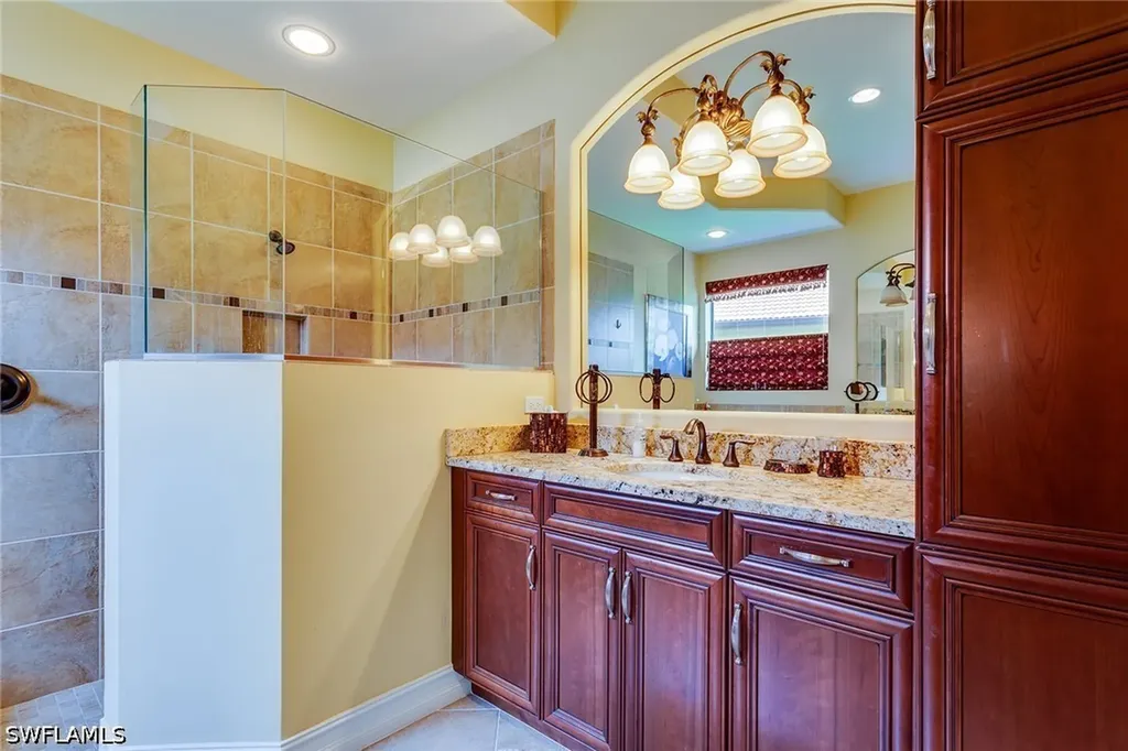 7771 Cottesmore Drive Naples FL 34113
