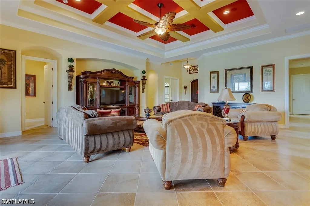 7771 Cottesmore Drive Naples FL 34113