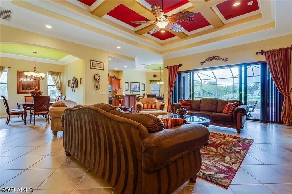 7771 Cottesmore Drive Naples FL 34113