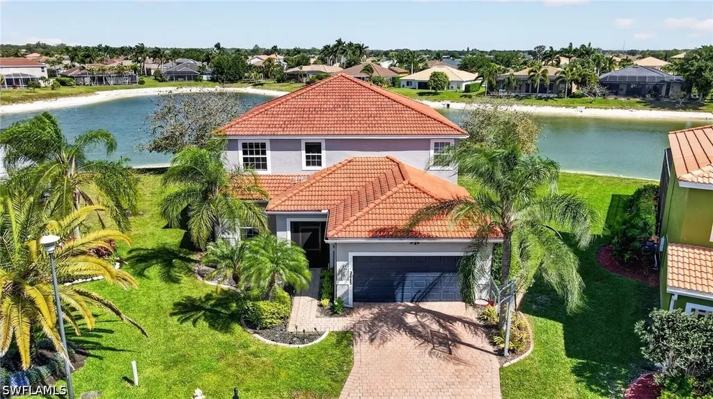 2645 Fishtail Palm Court Naples FL 34120