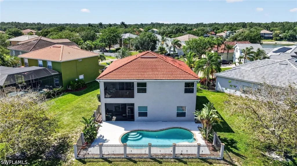 2645 Fishtail Palm Court Naples FL 34120