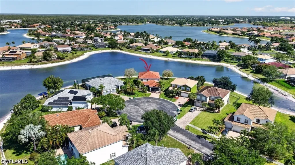 2645 Fishtail Palm Court Naples FL 34120