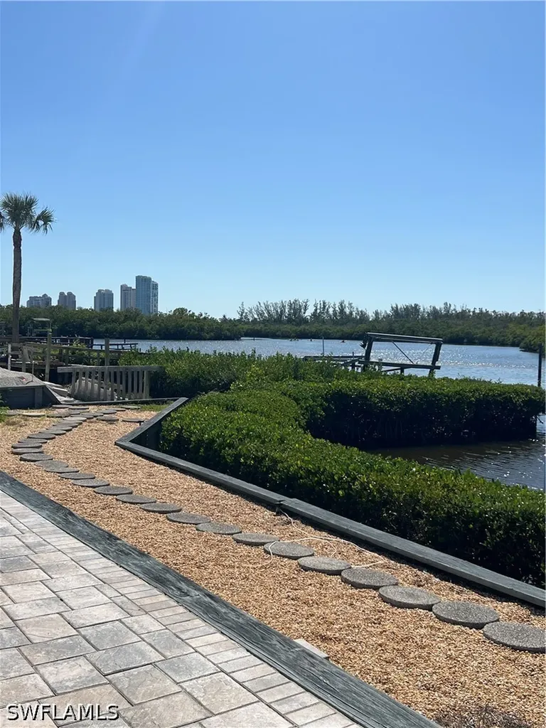 4729 Tahiti Drive Bonita Springs FL 34135